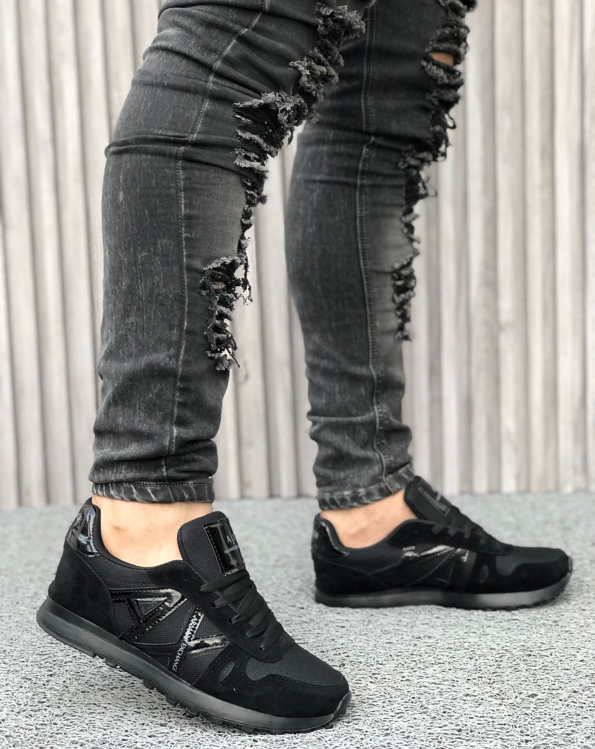 ARMANI EXCHANGE