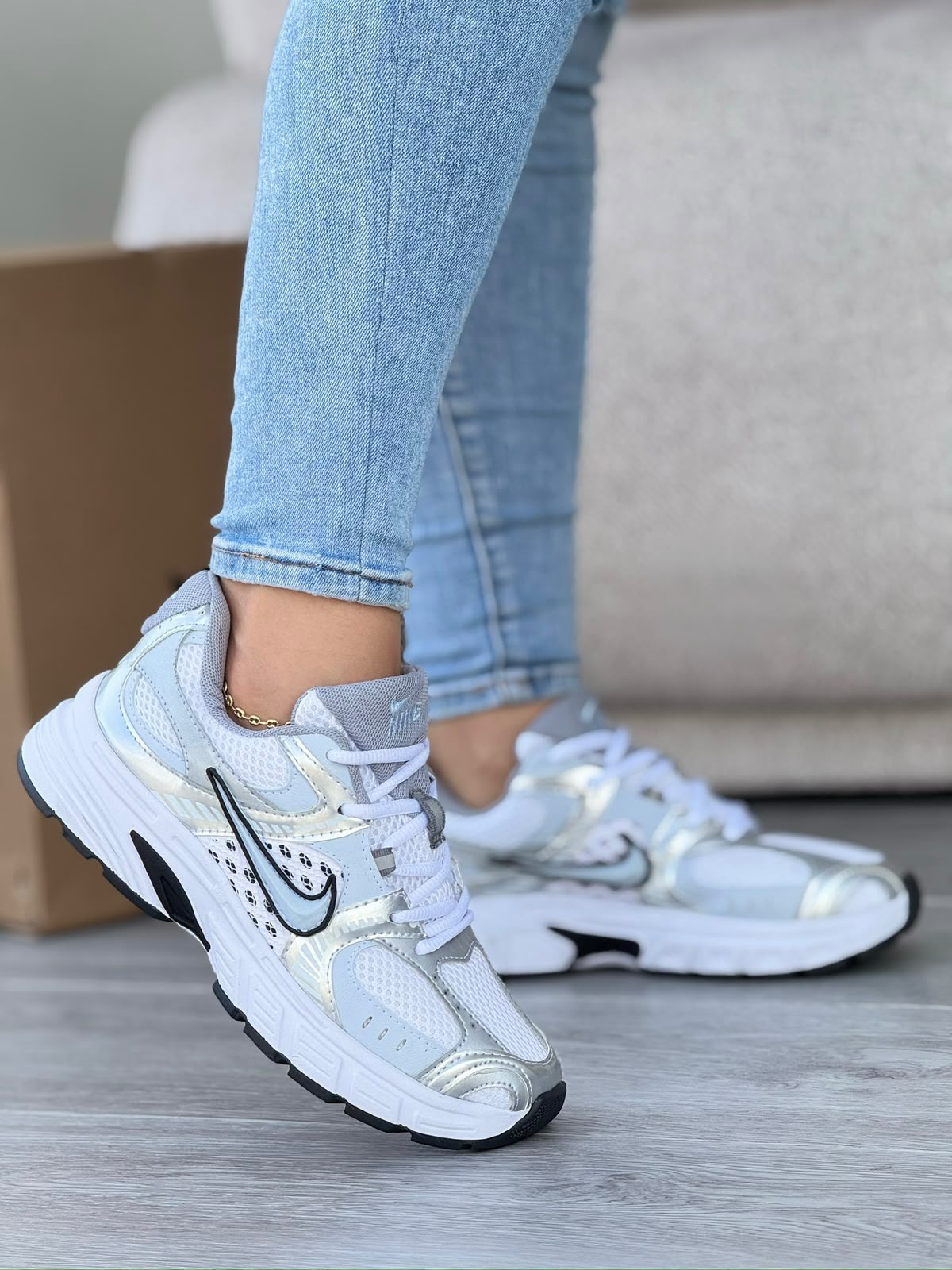 NIKE VOMERO DAMA