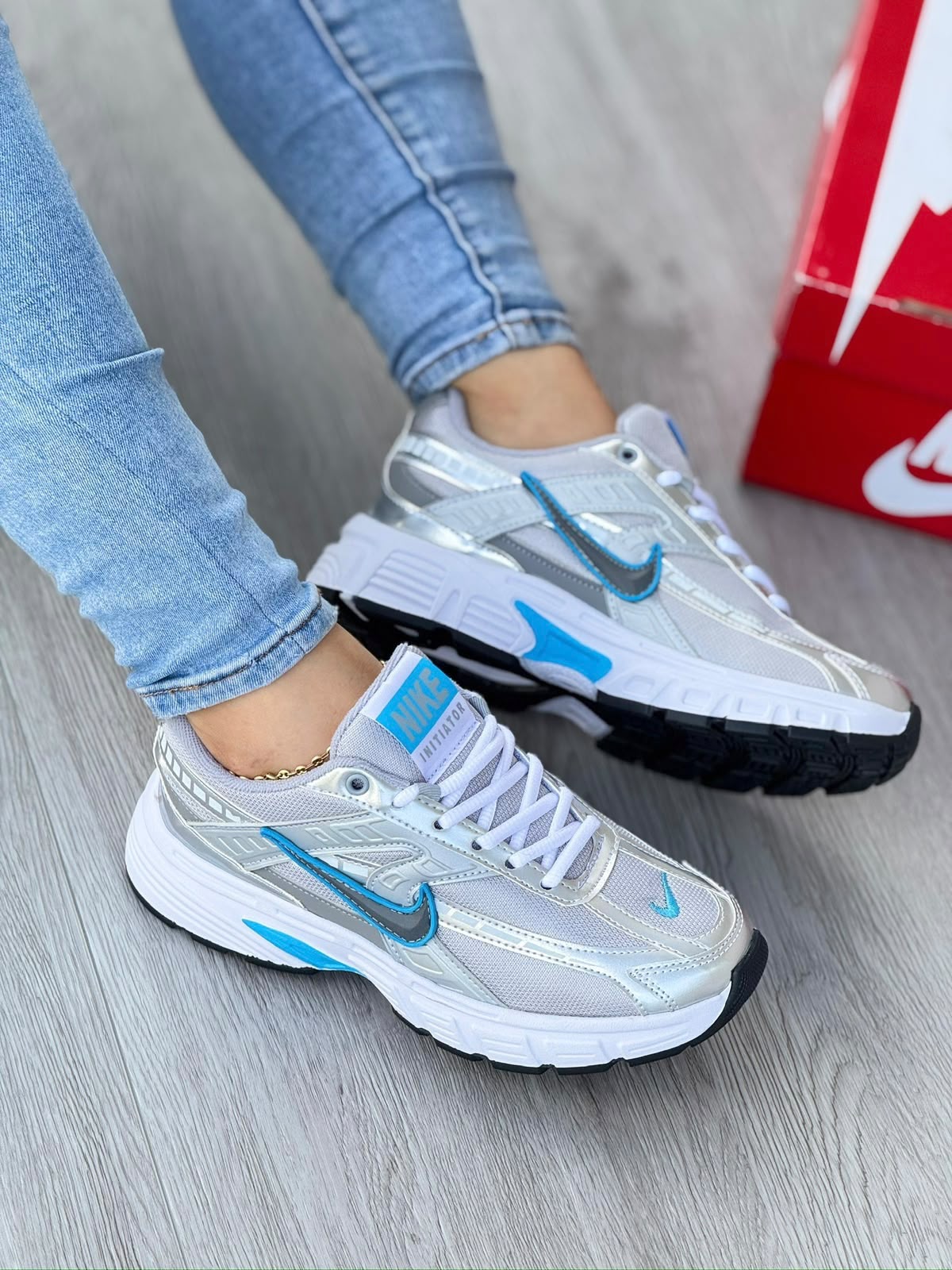 NIKE VOMERO DAMA